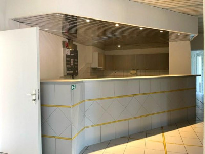 Espaces de formation, locaux commerciaux, bureaux image 5