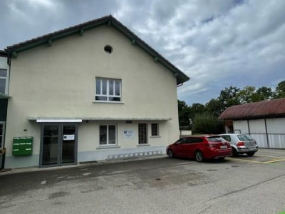 Espaces de formation, locaux commerciaux, bureaux image 11