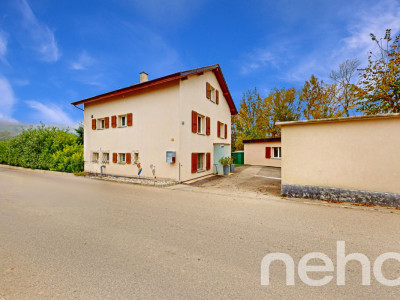 Grande maison individuelle avec jardin, garage et studio indépendant! image 1