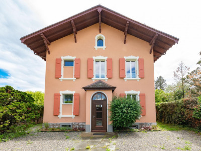 Superbe villa individuelle entièrement rénovée, vue sur le lac et les Alpes image 1