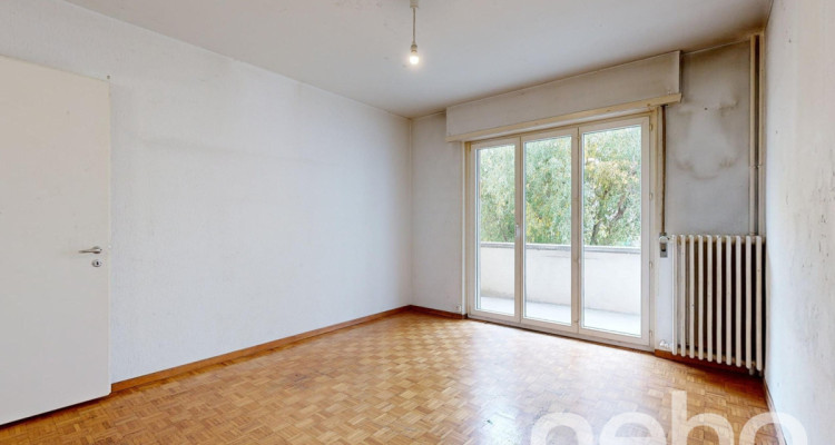 Appartement 3.5p à rénover, emplacement idéal à deux pas de tout image 2