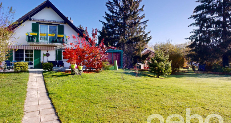 Maison familiale divisée en 2 appartements avec magnifique jardin image 1