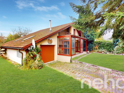 Rare! Maison individuelle avec jardin à 2 pas du lac de Neuchâtel image 1