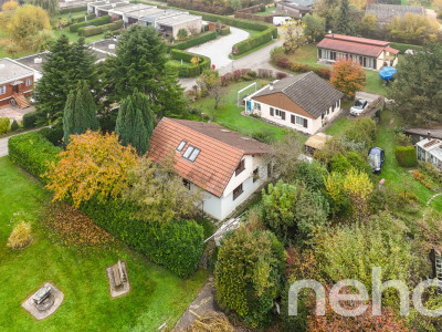 Rare! Maison individuelle avec jardin à 2 pas du lac de Neuchâtel image 1