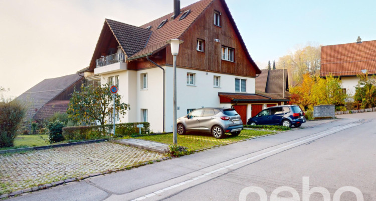 Grosszügige 4.5-Zimmer-Attika-Maisonette-Wohnung mit Aussicht image 2