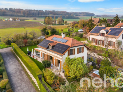 Splendide maison individuelle avec double garage et jacuzzi! image 1