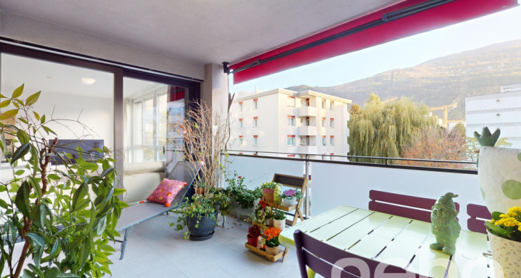 Appartement lumineux de 4,5 pièces à Sion, à deux pas des commodités image 3