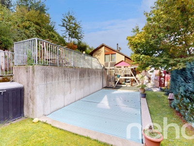 Traumhaftes Einfamilienhaus mit Pool und fantastischer Südausrichtung image 1