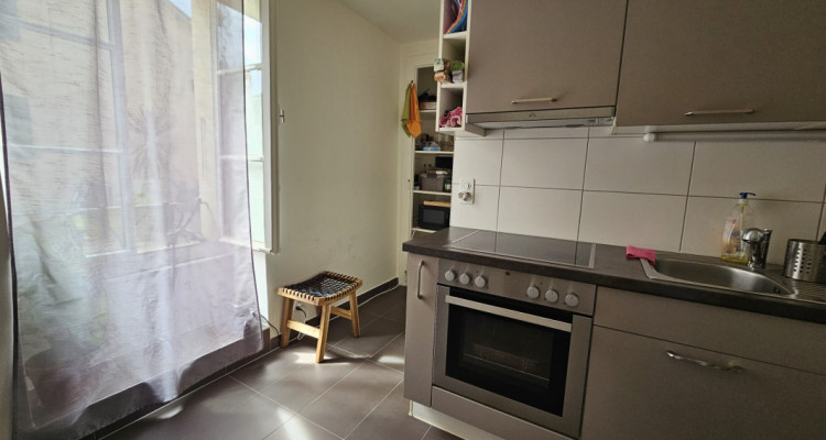 Appartement de 3.5 pièces situé à Carouge. image 3