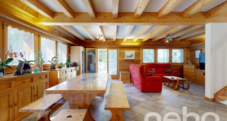 Magnifique chalet avec vue imprenable sur les montagnes ! image 8