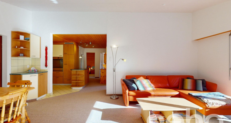 Chamrante 4-Zimmer-Dachwohnung an aussichtsreicher Wohnlage image 4