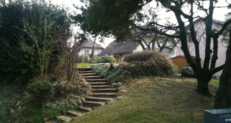 Chambre spacieuse à louer dans belle villa au cœur de Gland image 6