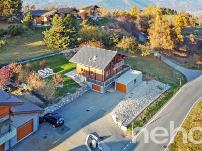 Magnifique chalet à Nax ? Un coin de paradis pour les familles image 1