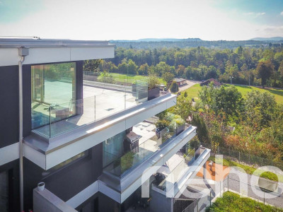 Exklusive Terrassenwohnung mit Weitsicht und der Natur vor der Tür image 1