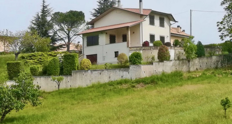 A VENDRE MAISON DE CHARME A SAN DONATO DI FABRIANO image 9