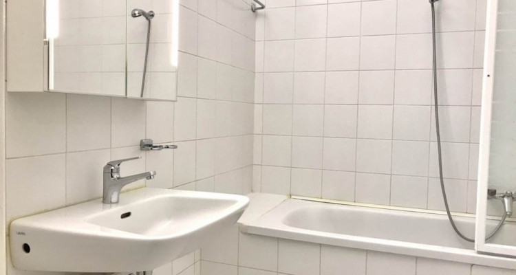 Bel appartement 3,5 pièces aux Eaux-Vives   image 3