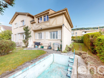 Superbe maison individuelle au coeur du village avec vue et jardin! image 1