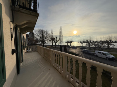 La Tour-de-Peilz - magnifique appartement de 5,5 pièces à deux pas du lac image 1