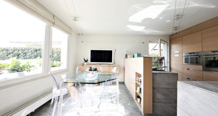 Splendide maison individuelle / Vue imprenable - 5 chambres - Piscine image 5