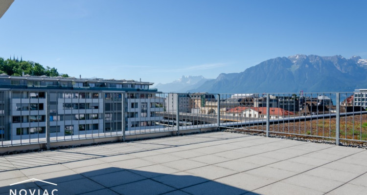 Splendide appartement rooftop avec vue panoramique à Vevey image 2