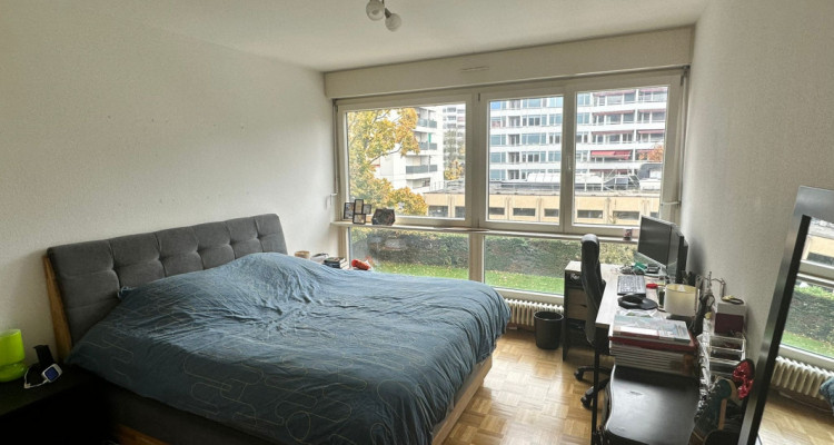 Appartement 4,5  pièces situé au Grand Lancy. image 2