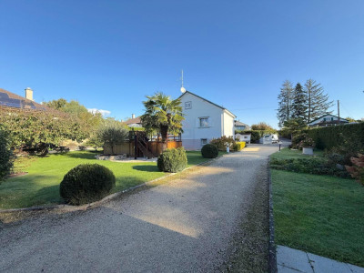 Sublime maison individuelle à Vernier dans un cadre verdoyant image 1