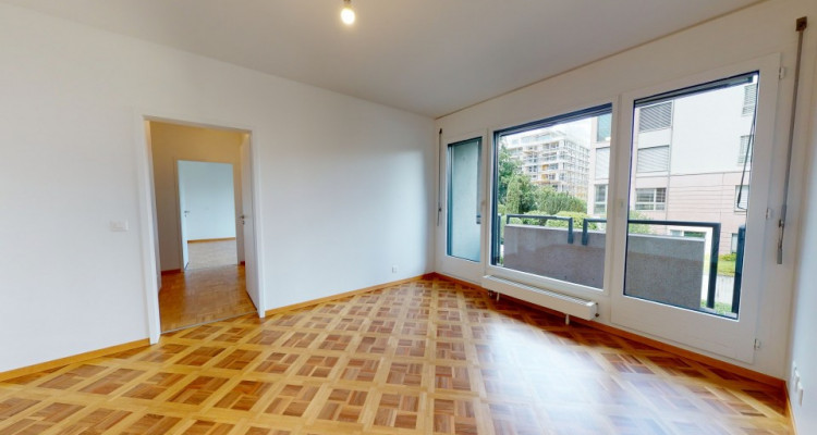 FOR RENT IN UN AREA 4 bdr apartment in a high standing residence image 9