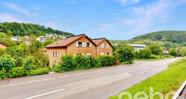 Geräumiges Eckreihenhaus in familienfreundlicher Umgebung image 1