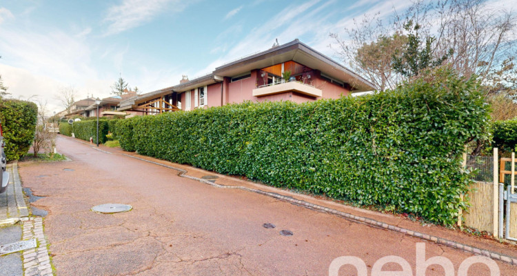 Spacieux duplex de 4 chambres avec terrasses au c?ur de Veyrier image 2