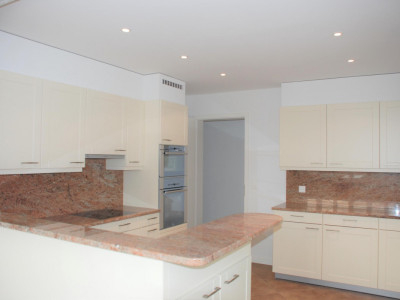 Appartement de standing de 5.5 pièces en étage avec grandes terrasses image 3