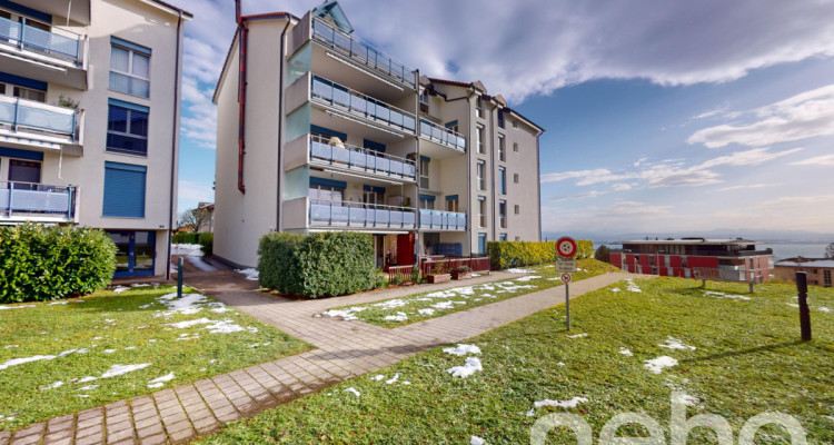 Appartement en duplex avec balcon et vue dégagée à Corcelles image 2