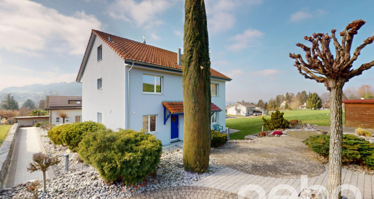 Gepflegtes Einfamilienhaus an sonnenverwöhnter Lage image 1