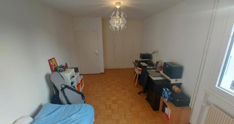 Appartement 4,5 pièces situé à Bernex image 4