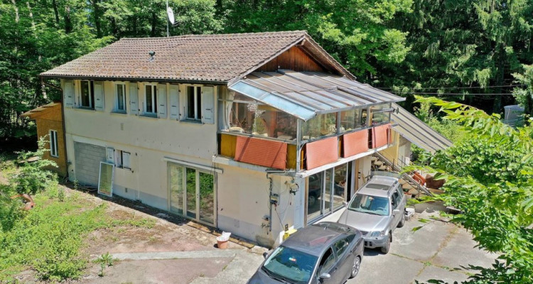 A rénover: Villa individuelle au calme en zone bois et forêt image 1