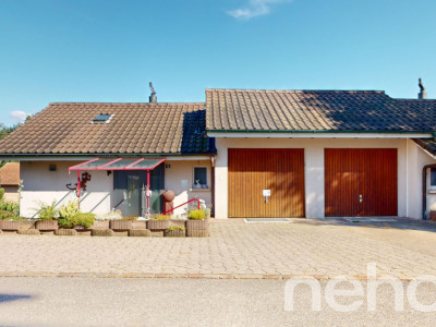 4.5-Zimmer Doppeleinfamilienhaus mit Garten image 1