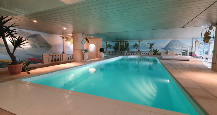 Magnifique villa individuelle au coeur de Pully avec piscine intérieure image 1