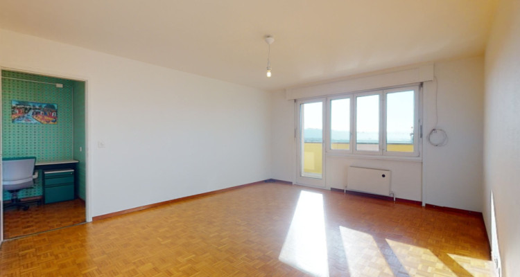 Belle opportunité  : Appartement avec 2 balcon et une vue dégagée ! image 5