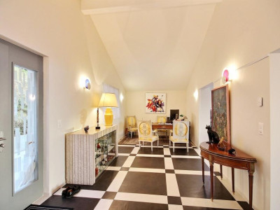 SUPERBE VUE AU CALME DANS QUARTIER RESIDENTIEL image 8