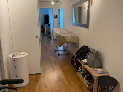 Appartement de 4 pièces au 1ère étage localiser à Genève 1201 image 1