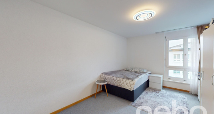 Lichtdurchflutete 4.5-Zimmer-Etagenwohnung in Abtwil image 10