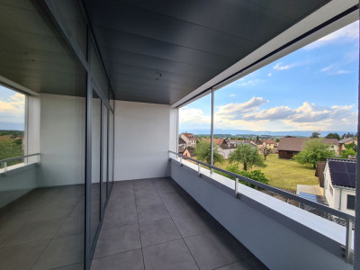 Magnifique appartement avec loggia et vue dégagée image 1