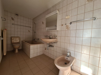 Maison avec énorme potentielle ! image 9