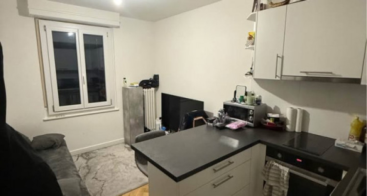 Appartement de 1,5 pièces au RDC localiser à Genève 1201 image 2