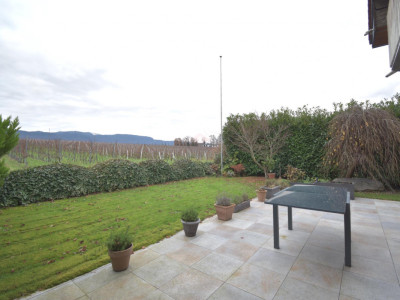 À Founex, votre maison familiale : maison spacieuse avec jardin et vue sur les vignes image 1