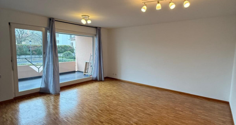 Appartement 4,5 pièces situé à la croix de Rozon image 1