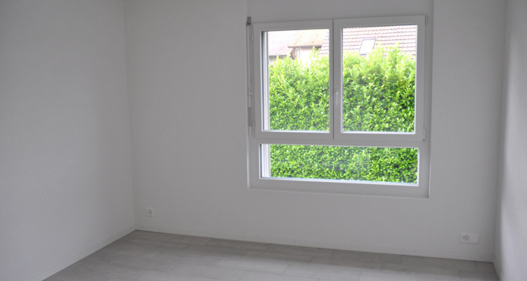 MONTAGNY-LA-VILLE - SUPERBE APPARTEMENT RECENT ENV. 100 M2 image 3