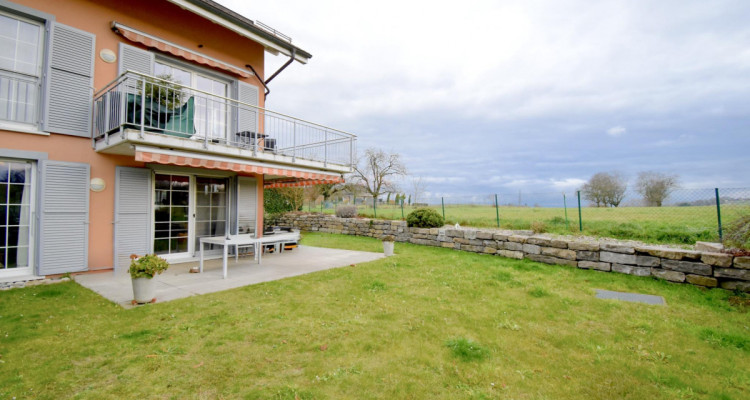 Magnifique appartement avec jardin et vue dégagée image 1