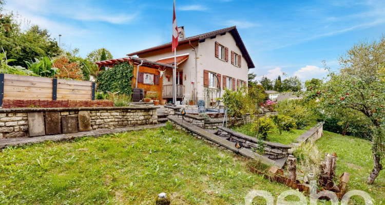 Magnifique maison de 6p avec beau jardin, terrasse et vue dégagée! image 3