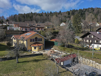 Généreuse villa 6 chambres avec carnotzet, home-cinema, atelier... image 1