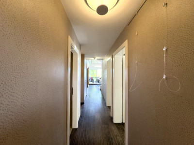 Rare, à ne pas manquer - Très moderne duplex 6.5 pièces en attique, généreuses terrasses image 8